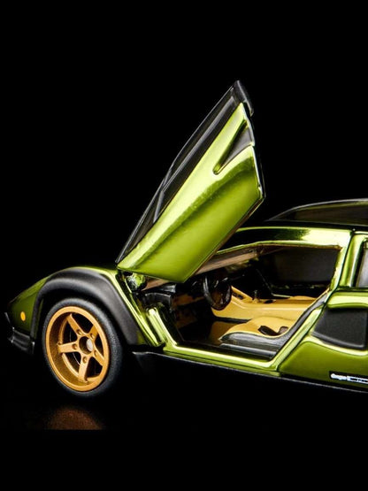 Hotwheels RLC EXCLUSIVE ’82 LAMBORGHINI COUNTACH LP 500 S (Green)