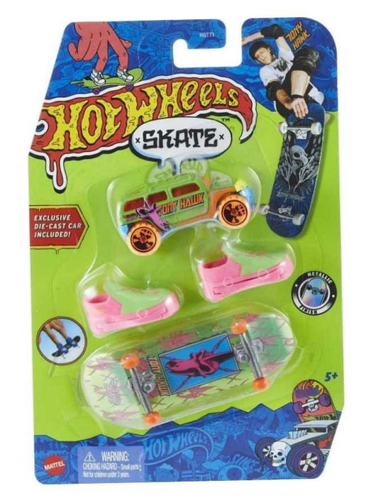 EXCLUSIVE Hotwheels Skates Rockster &amp; Howlan