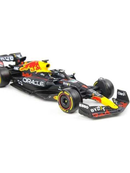 EXCLUSIVE Bburago Red Bull Formula 1 RB18 (Max Verstappen) number 1