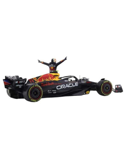 Bburago rb19 max verstappen champion 3 with driver