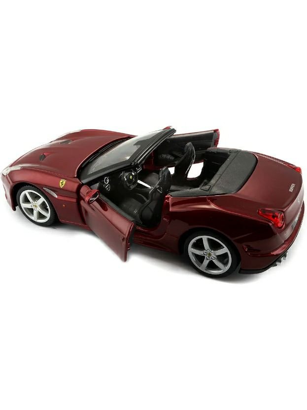 Bburago Ferrari California T (1/24)