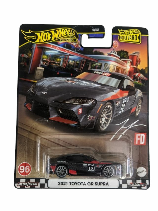 Hotwheels 2021 Toyota gr Supra Boulevard Imported Premium 1:64