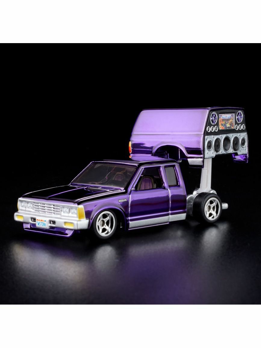 Hot Wheels RLC 1986 Nissan 720 King Cab rlc