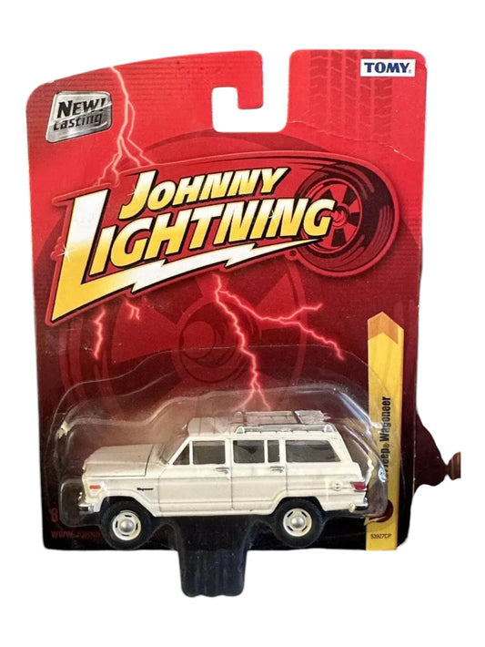 Johnny Lightning 1981 jeep wagoneer