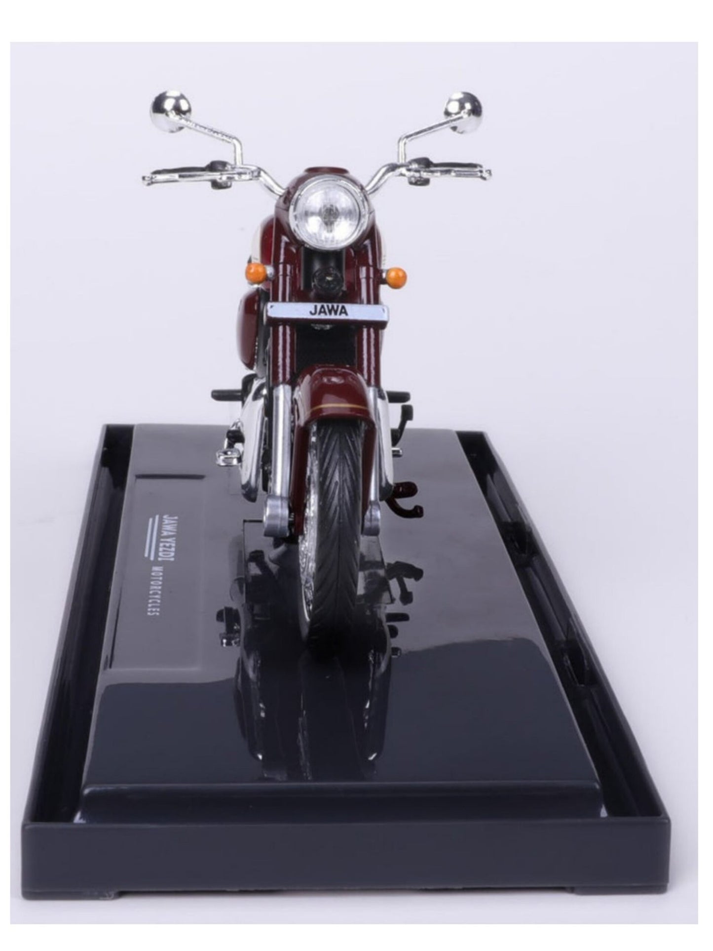 Maisto Classic 300 Maroon Jawa Yezdi Bikes 1:18